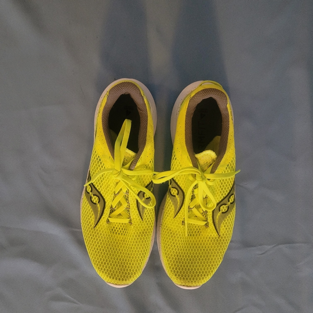 Saucony Women's Yellow Running Shoes - Picture 3 of 8